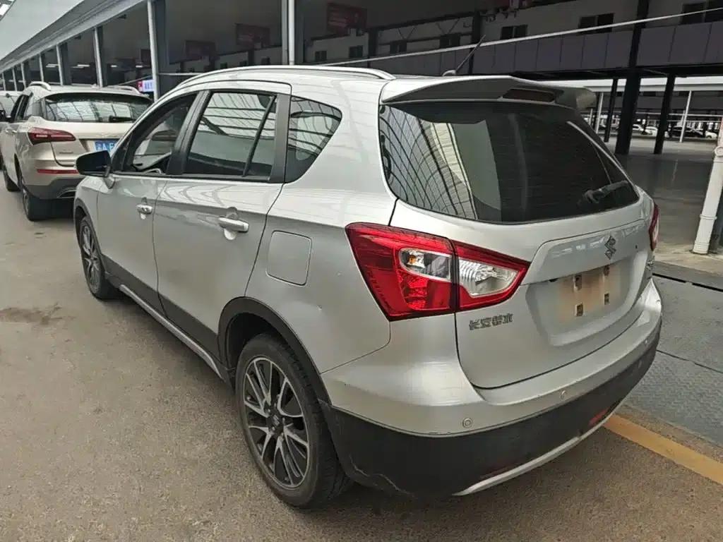 2015 Vitara 1.6L CVT 4WD Elite — миниатюра 5