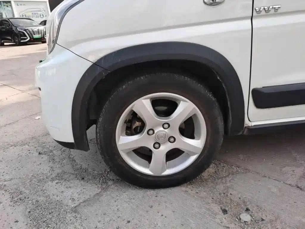 Beidouxing X5 2013 Facelift 1.4L VVT Cruise Edition — миниатюра 23