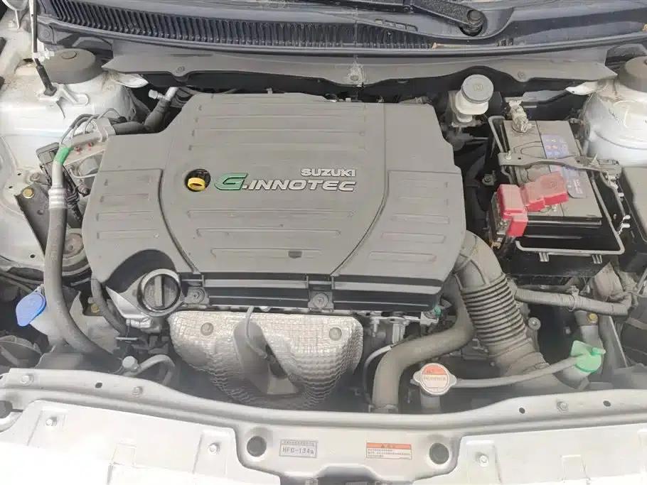 Ciaz 2015 1.6L Automatic Comfort Edition — миниатюра 10
