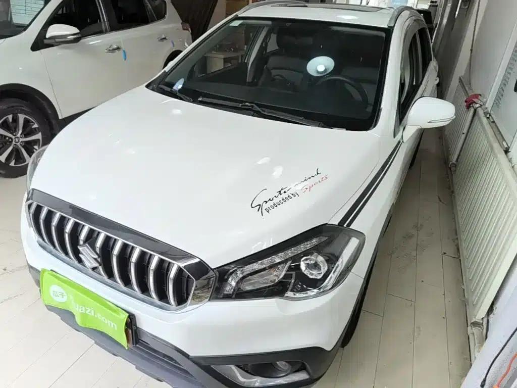 Xiaotu 2017 1.6L CVT 2WD Urban Progressive Edition — миниатюра 1