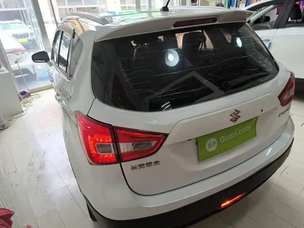 Xiaotu 2017 1.6L CVT 2WD Urban Progressive Edition — миниатюра 5