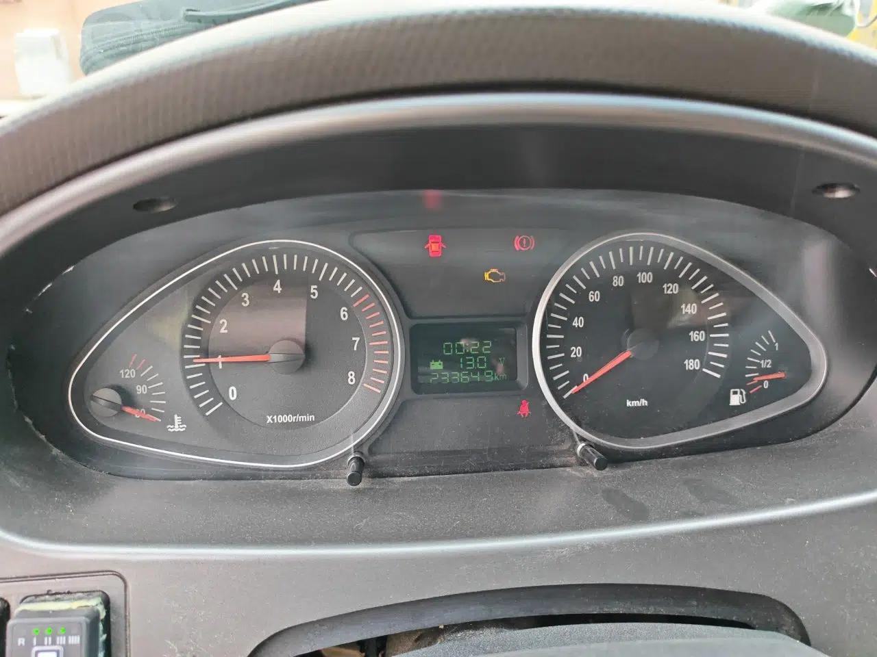JAC Group Refine 2011 2.4L Colorful Journey Gasoline Standard Edition HFC4GA1-C — миниатюра 11