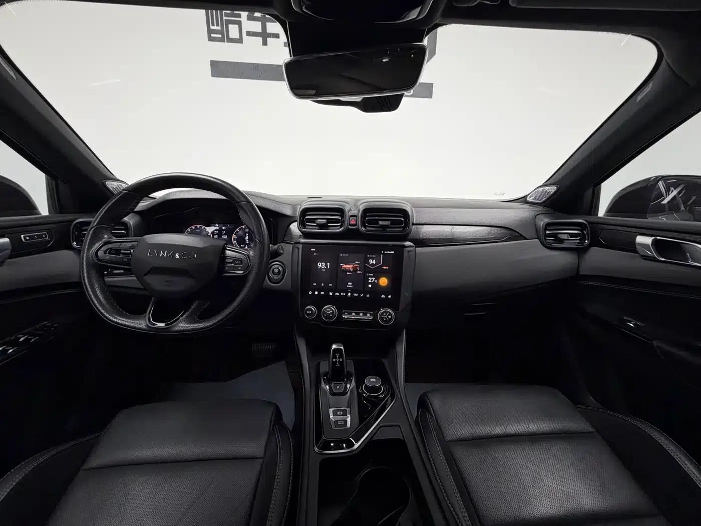 Lynk & Co 02 Hatchback 2022 2.0TD Pro — миниатюра 13