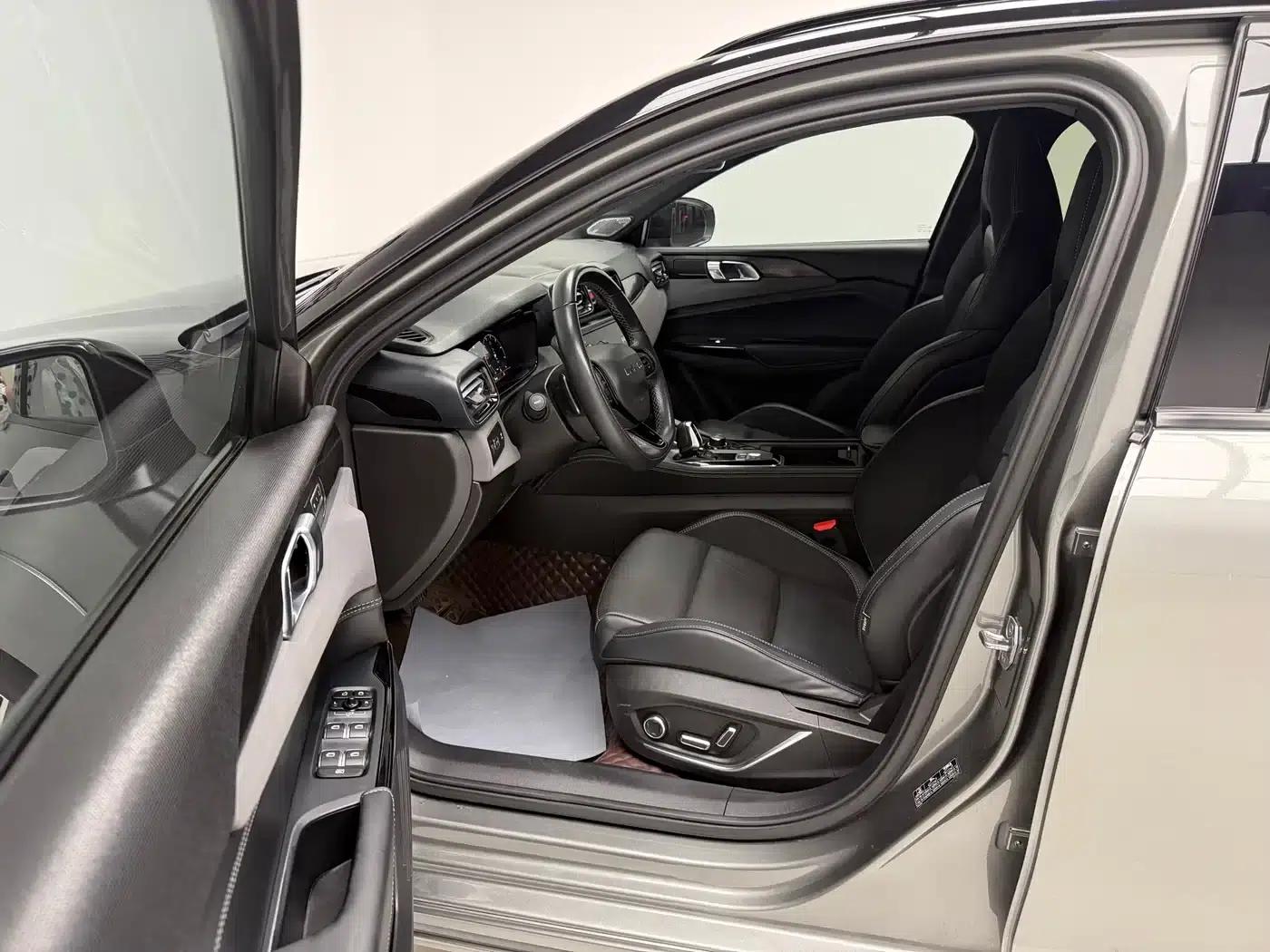 Lynk & Co 02 Hatchback 2022 2.0TD Pro — миниатюра 15