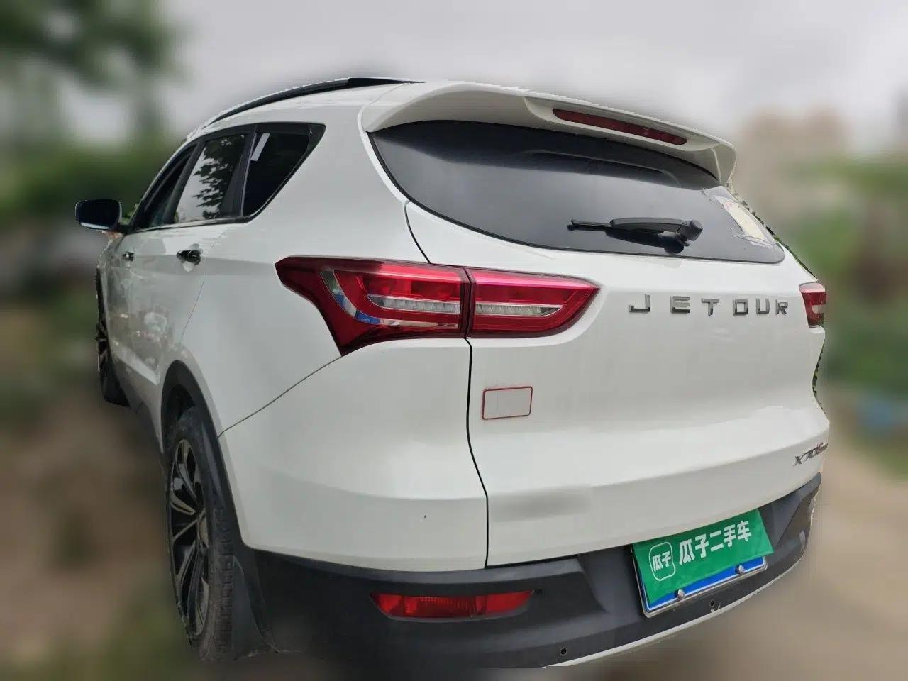 JETOUR X70S 2019 1.5T DCT Zongtu Edition 5 Seats — миниатюра 4