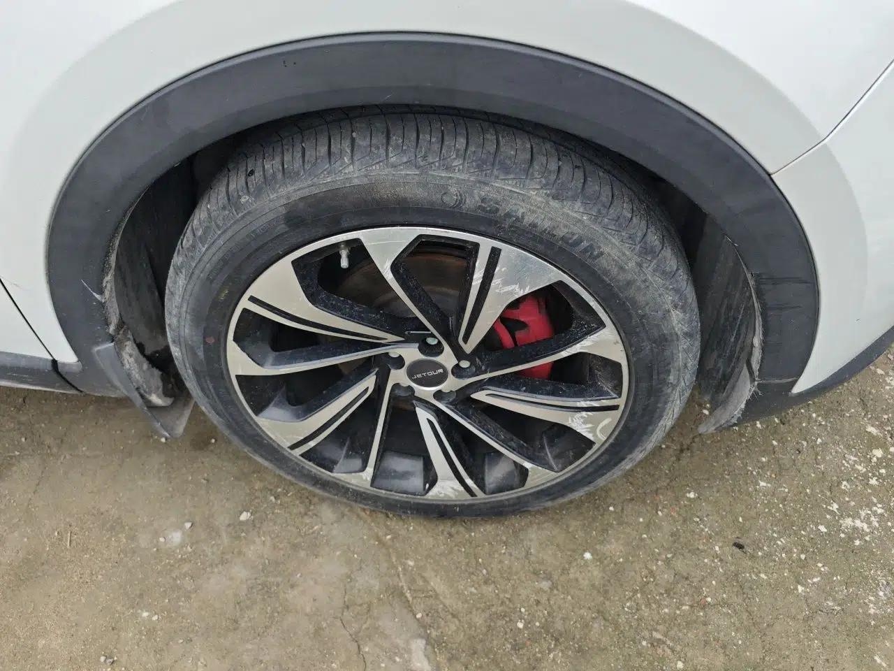 JETOUR X70S 2019 1.5T DCT Zongtu Edition 5 Seats — миниатюра 8
