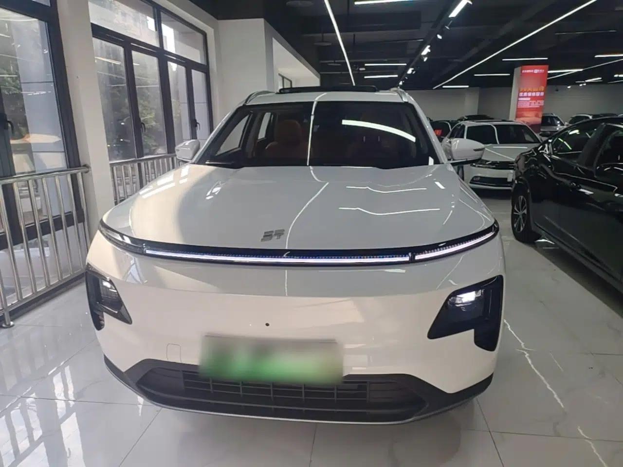 JETOUR Shanhai L7 2026 Model 1.5T 130km Luxury 7-seater — миниатюра 2