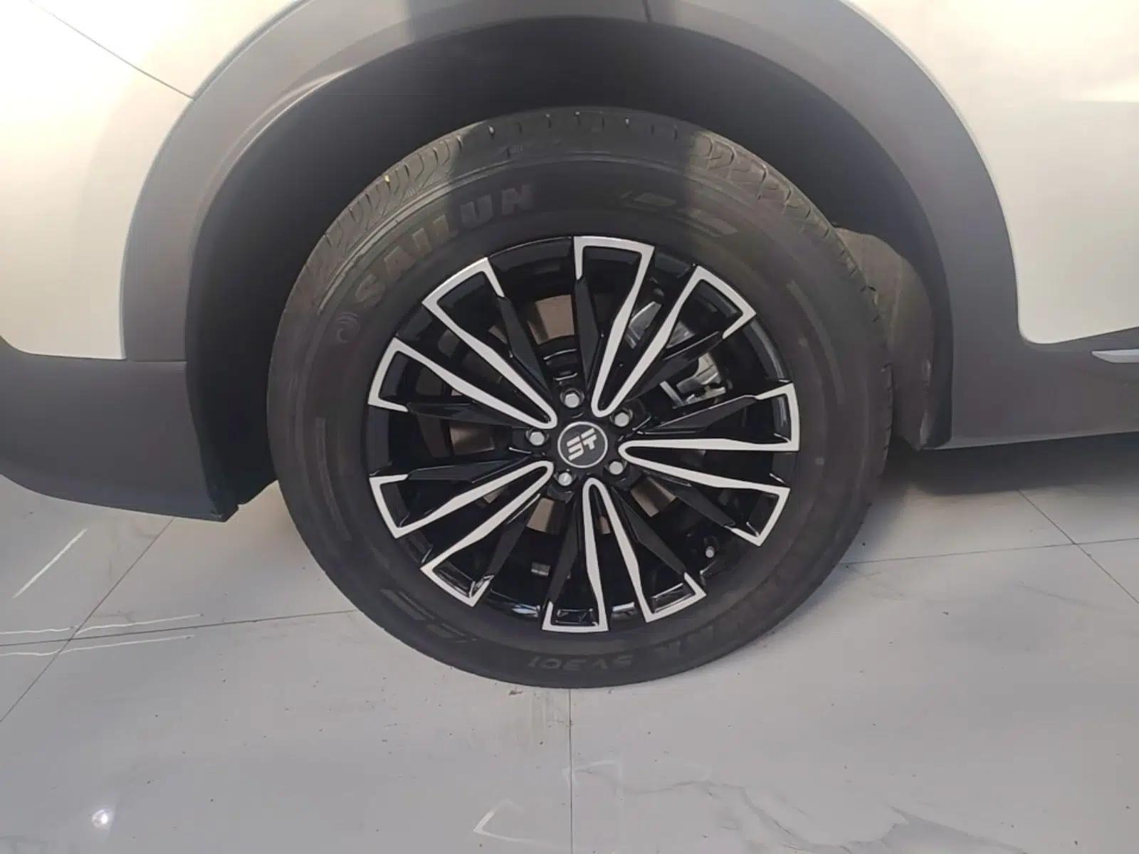 JETOUR Shanhai L7 2026 Model 1.5T 130km Luxury 7-seater — миниатюра 11