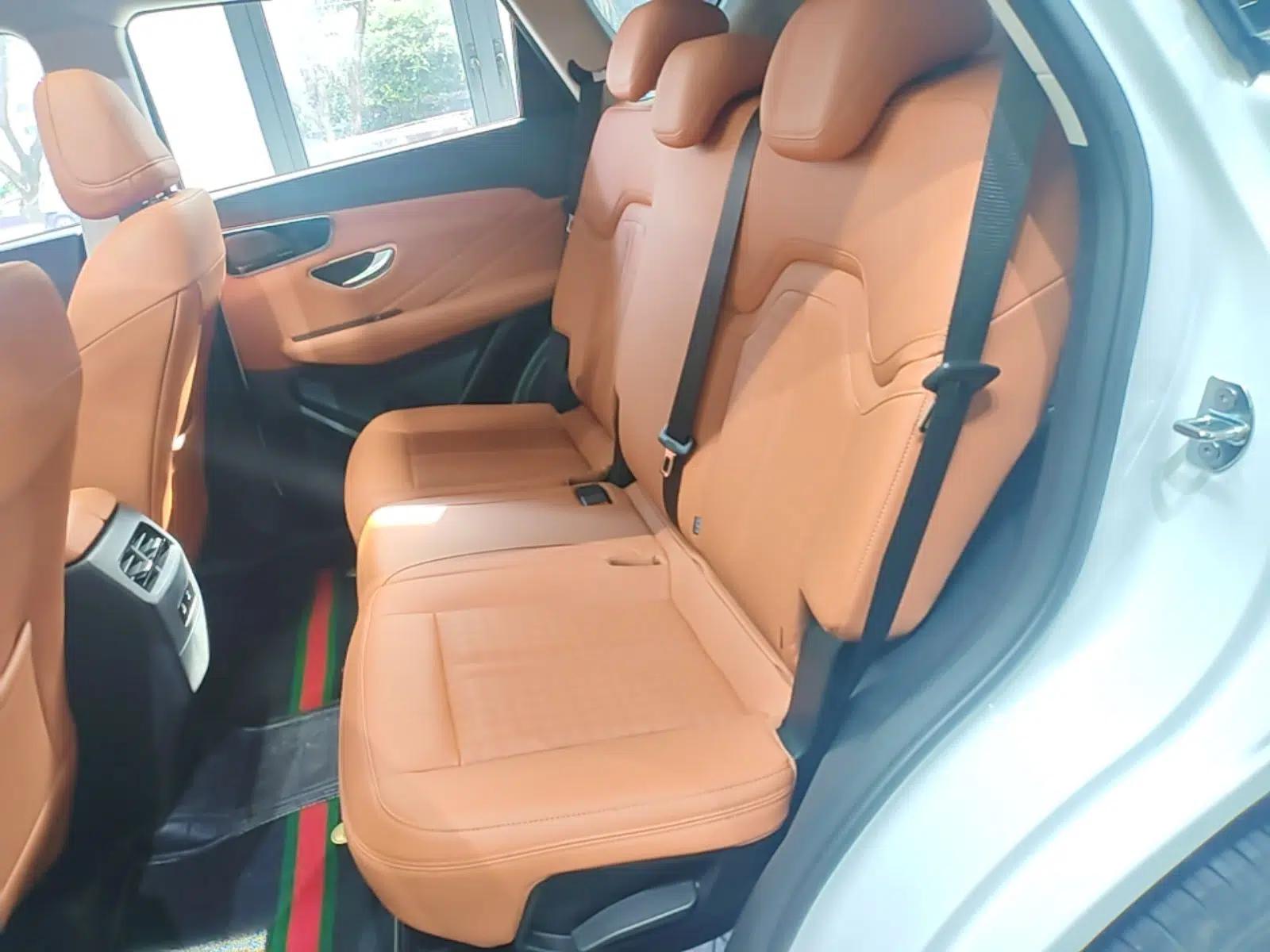 JETOUR Shanhai L7 2026 Model 1.5T 130km Luxury 7-seater — миниатюра 20