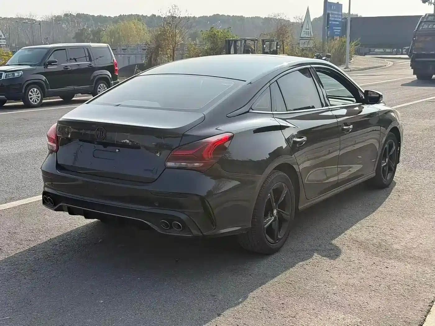 MG5 Scorpio 2022 1.5T Luxury Edition — миниатюра 4