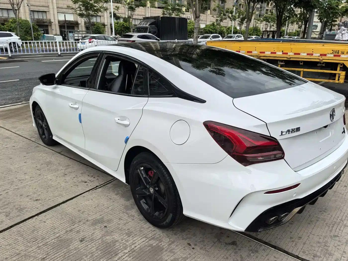 MG5 Scorpio 2022 1.5T Trophy Sport Flagship Edition — миниатюра 6