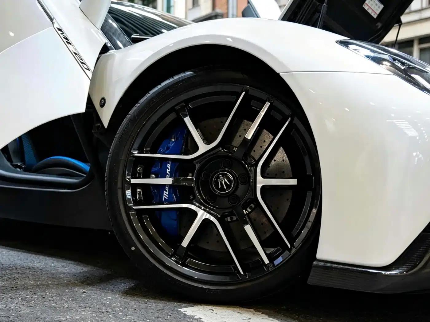 Maserati MC20 2020 3.0T Standard Edition — миниатюра 6