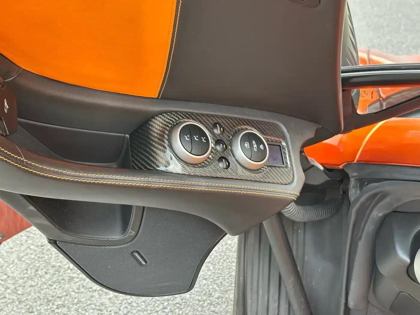 McLaren 12C 2013 3.8T SPIDER — миниатюра 18