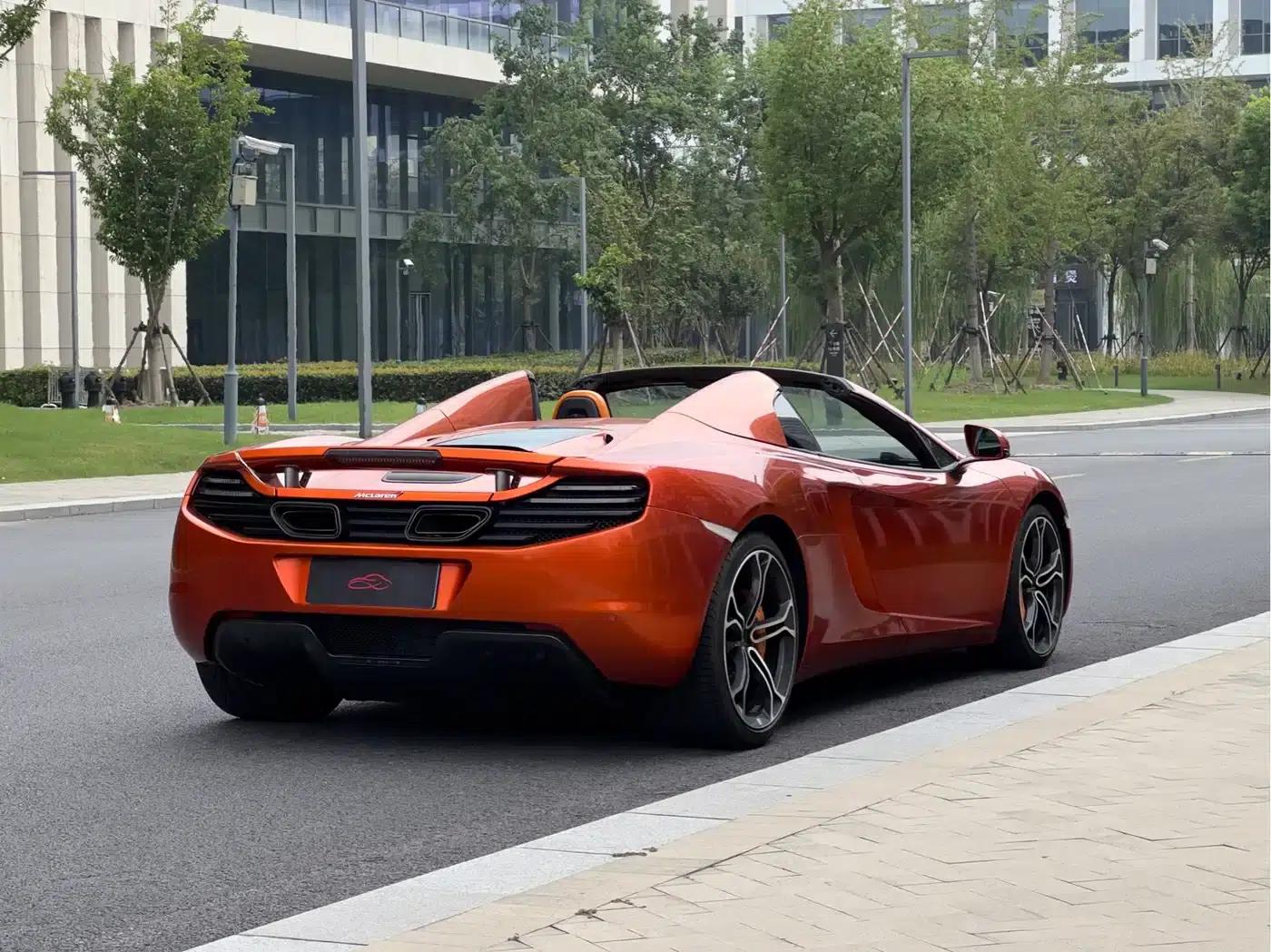 McLaren 12C 2013 3.8T SPIDER — миниатюра 6