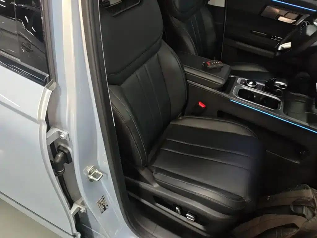 Explore 06 2023 Urban Edition 1.6T 2WD Luxury — миниатюра 25