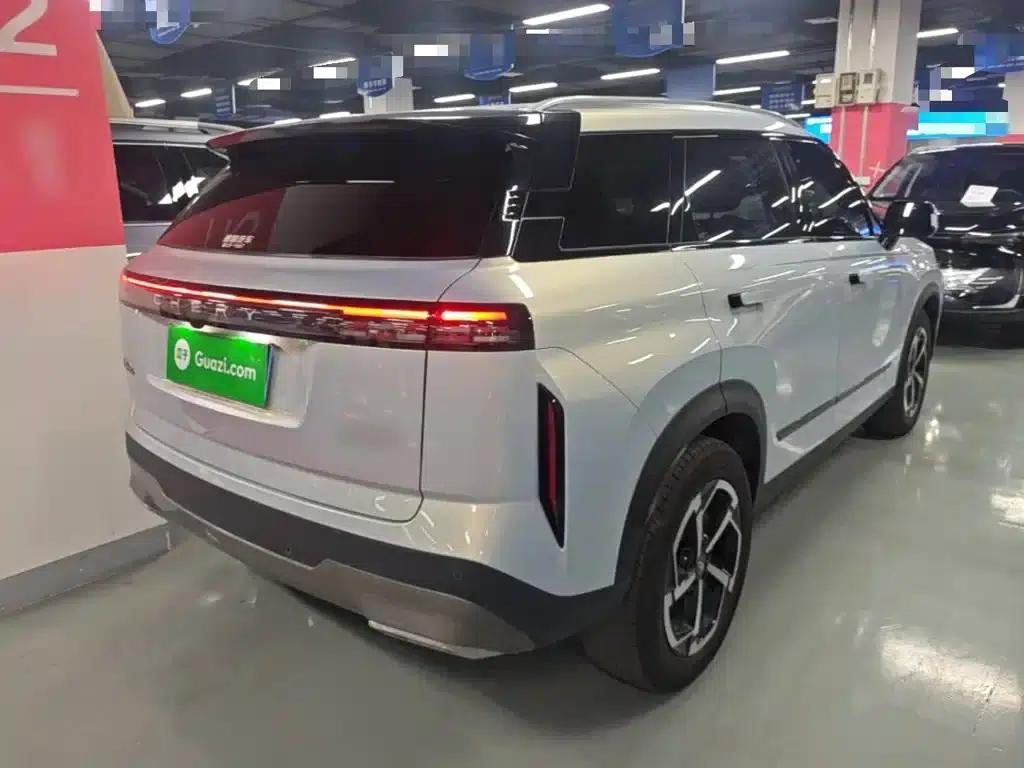 Explore 06 2023 Urban Edition 1.6T 2WD Luxury — миниатюра 7