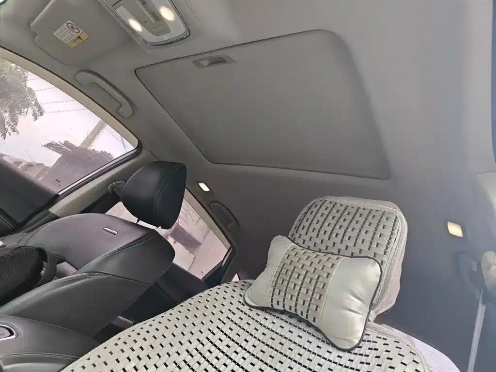Venucia T90 2017 2.0L CVT Smart Edition — миниатюра 19
