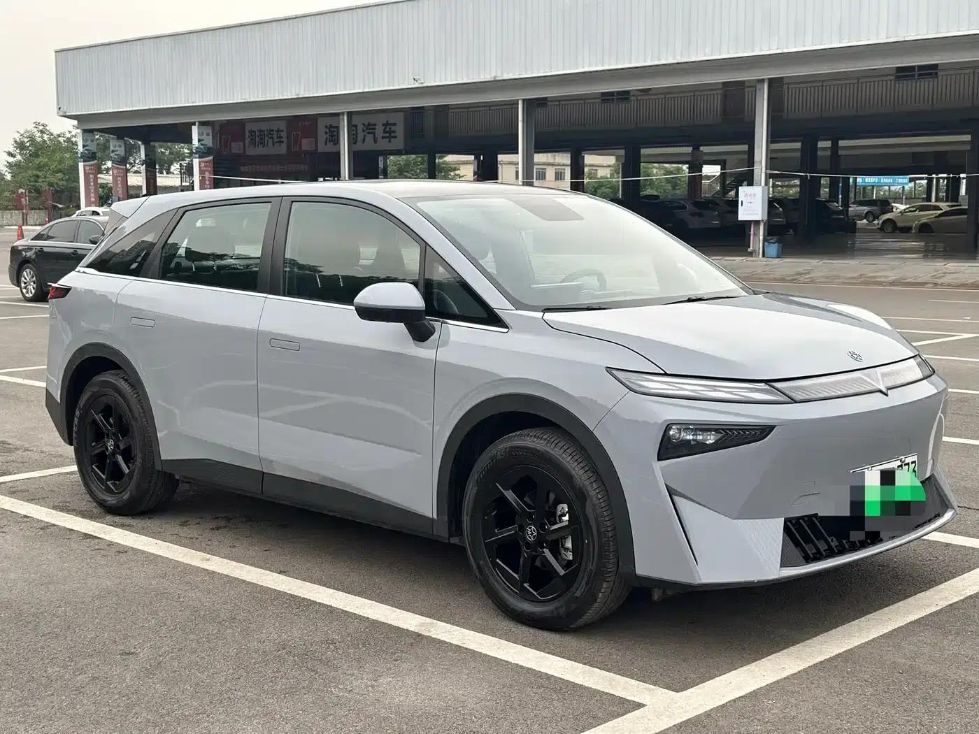 Venucia VX6 2024 520 Executive Edition — миниатюра 11