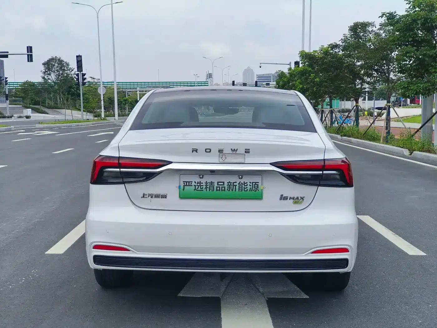 Roewe i6 MAX New Energy 2022 EV 500 Panoramic Sunroof Premium Edition — миниатюра 7