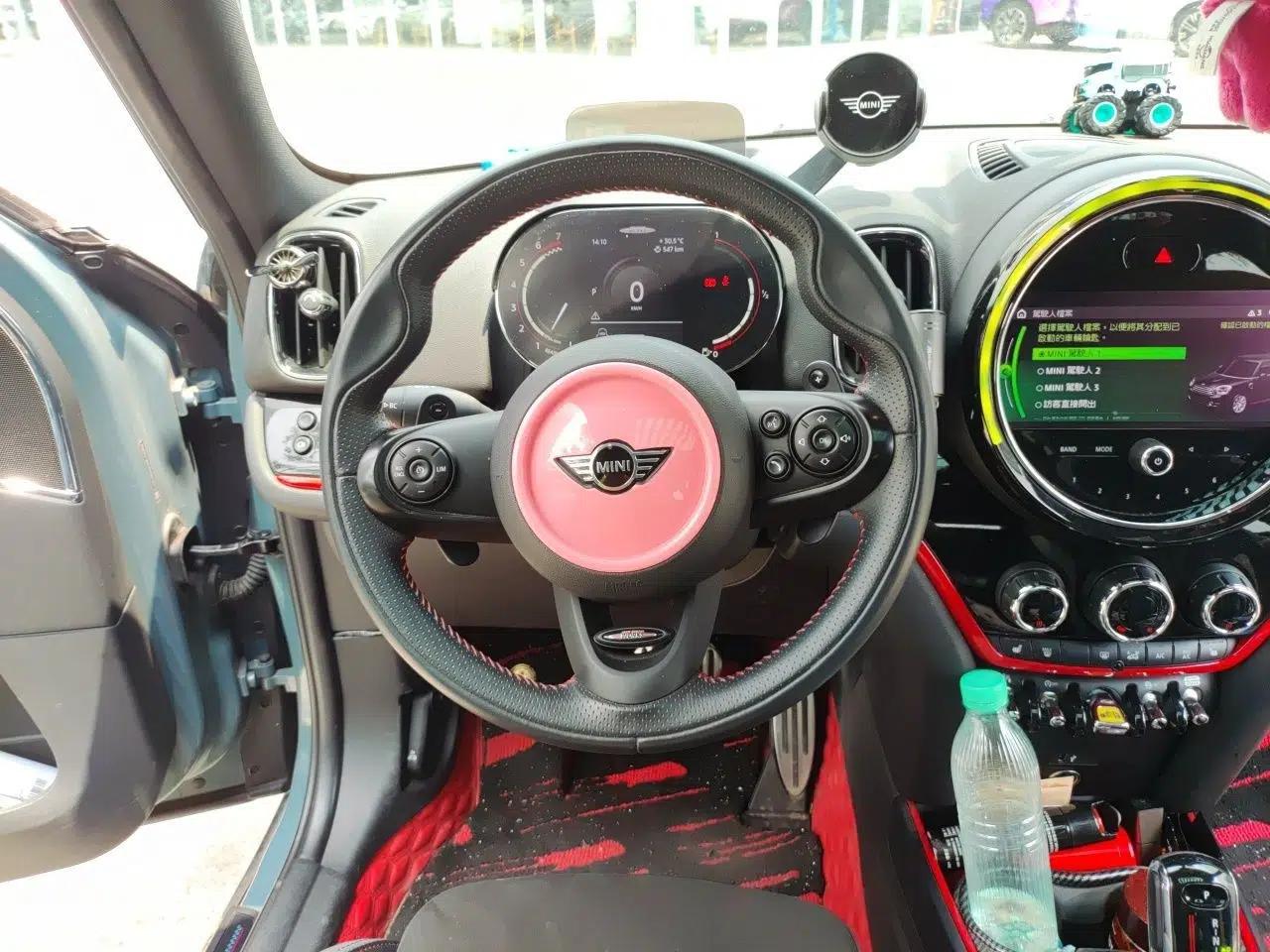 MINI JCM COUNTRYMAN 2021 2.0T JOHN COOPER WORKS ALL-IN — миниатюра 10