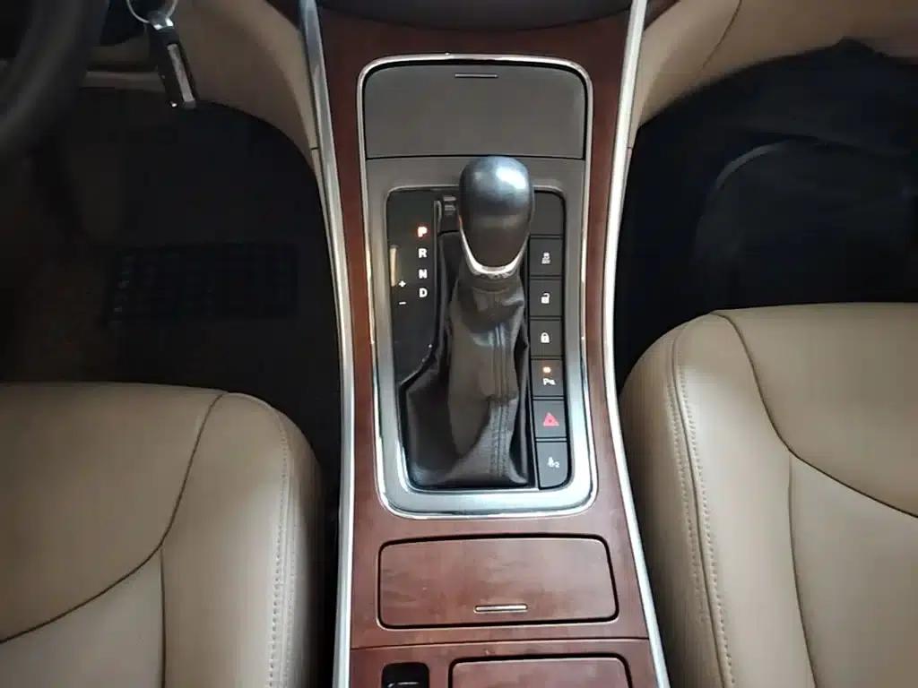 Roewe 950 2015 1.8T Elite Edition — миниатюра 14