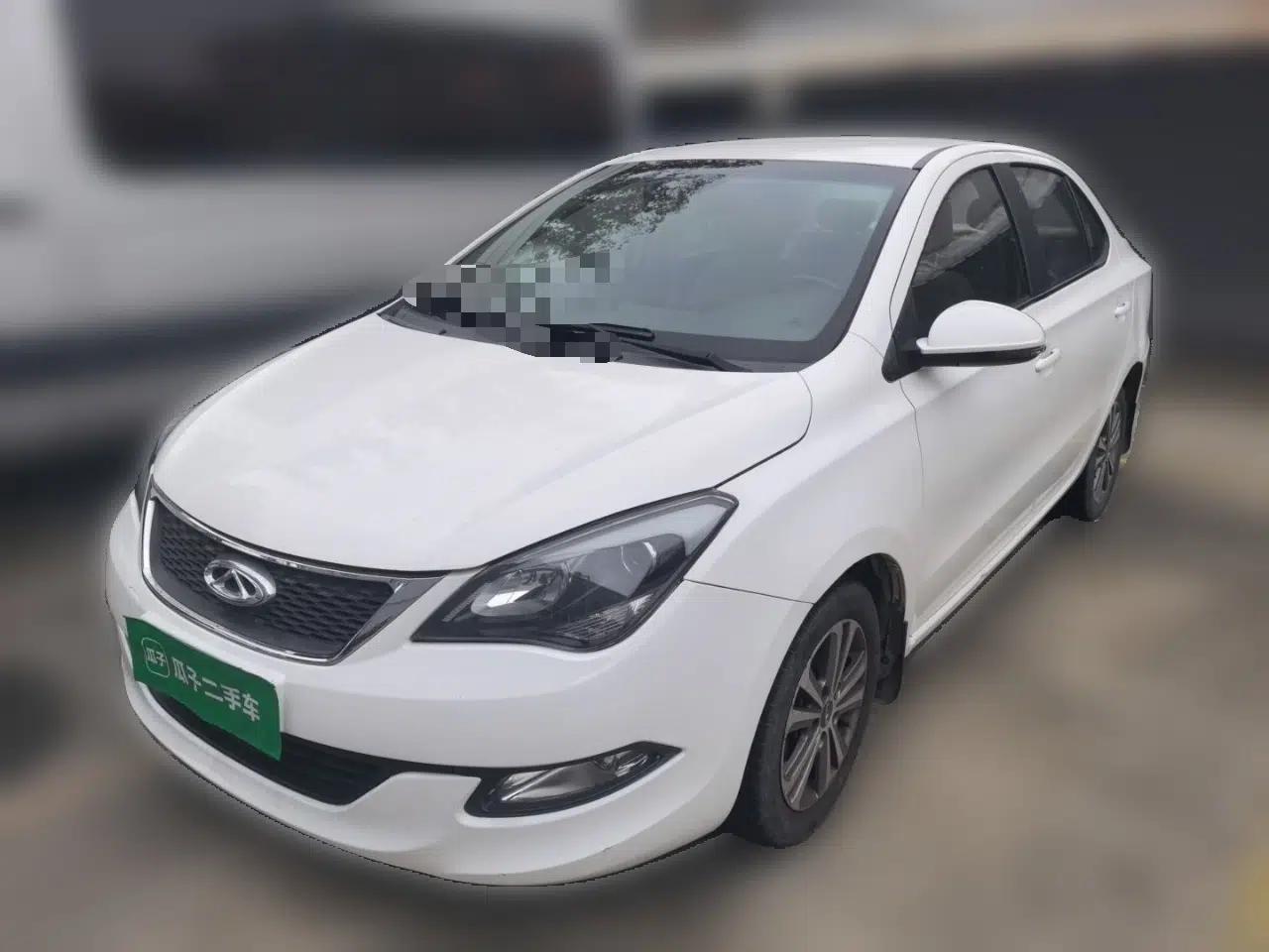 Chery Arrizo 3 2015 1.5L Manual - Powerful Version — миниатюра 1