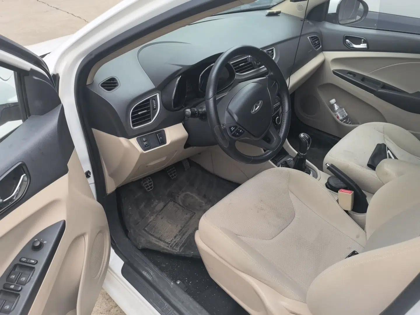 Chery Arrizo 3 2015 1.5L Manual - Powerful Version — миниатюра 16