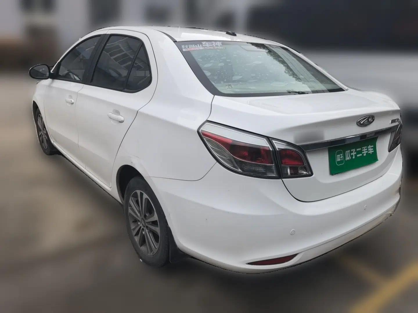 Chery Arrizo 3 2015 1.5L Manual - Powerful Version — миниатюра 4