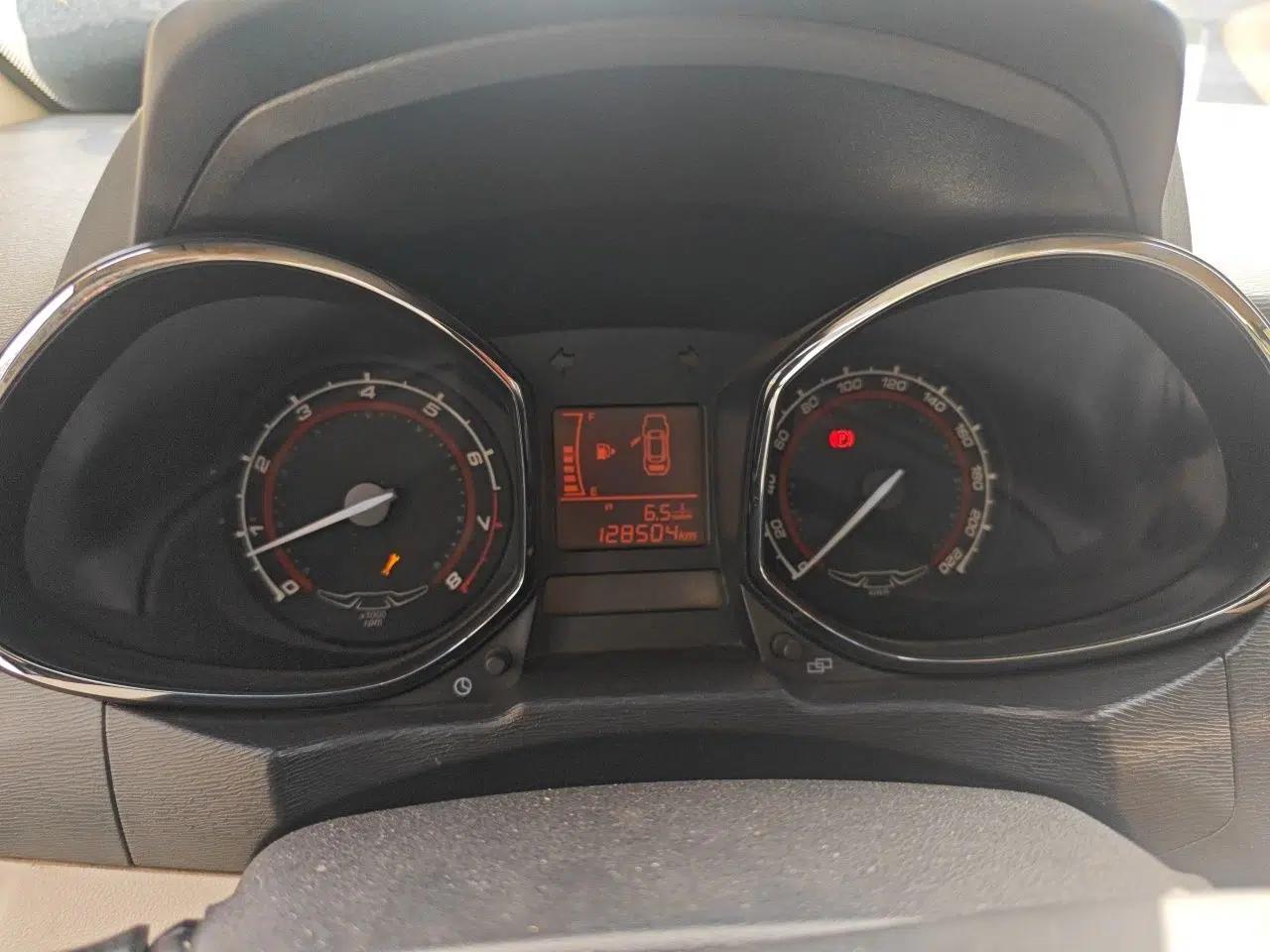 Chery Arrizo 3 2015 1.5L Manual Genuine Version — миниатюра 11