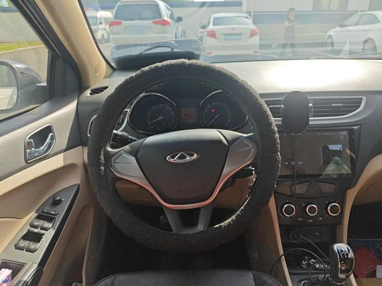 Chery Arrizo 3 2015 1.5L Manual Genuine Version — миниатюра 10