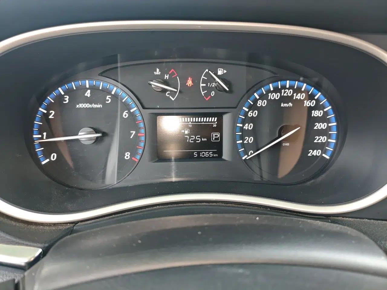 Venucia T90 2017 2.0L CVT Smart Edition — миниатюра 11