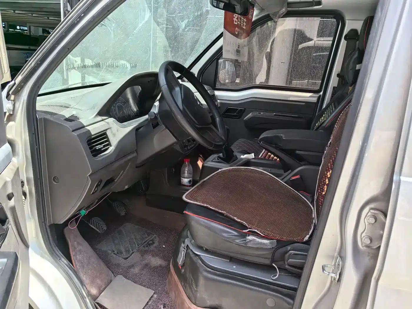 Wuling Rongguang New Card 2019 Model 1.8L Double Cab LJ479QE2 — миниатюра 7