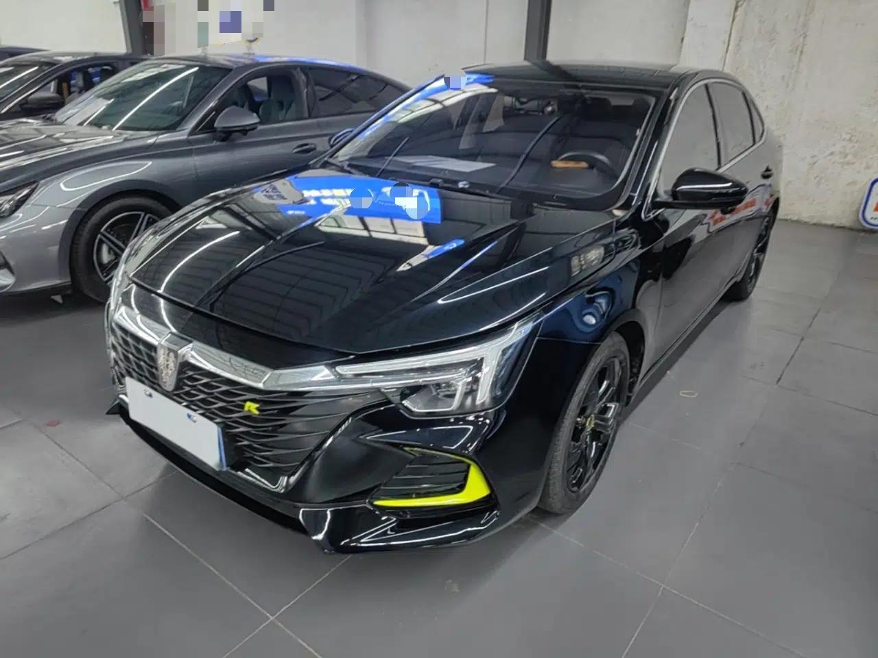 Roewe i6 MAX 2020 300TGI Automatic Cool & Stylish Skyroof Edition — миниатюра 1