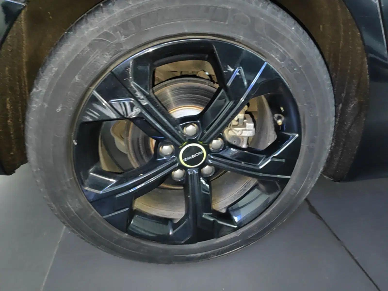 Roewe i6 MAX 2020 300TGI Automatic Cool & Stylish Skyroof Edition — миниатюра 11
