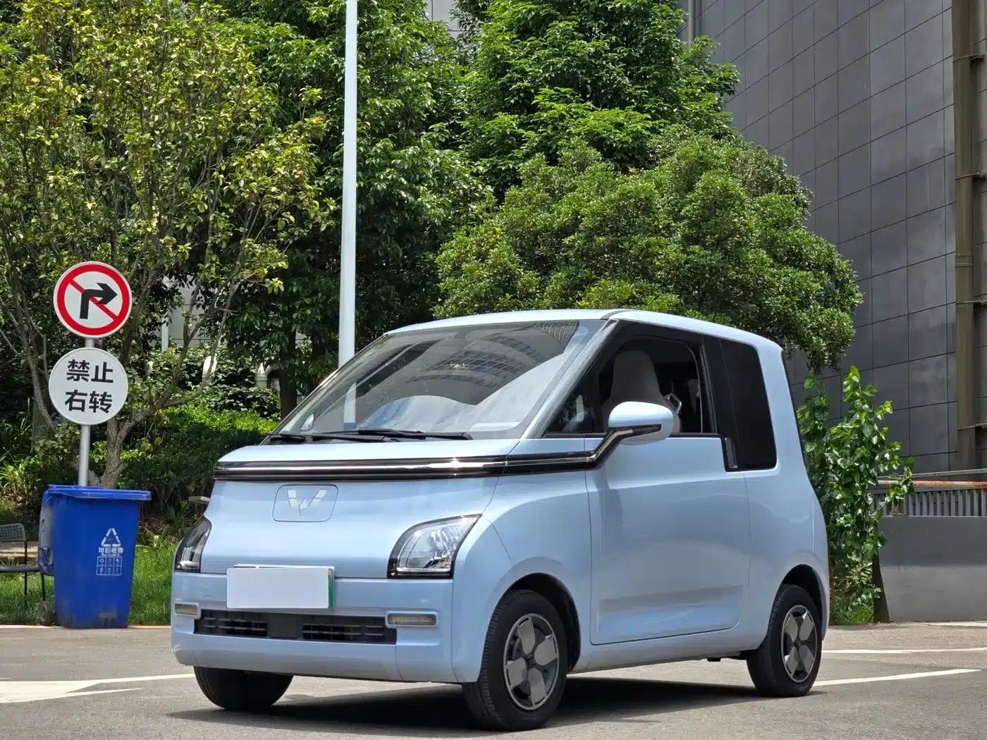 Wuling Air ev Clear Sky 2023 Model, Four-Seat Standard Edition — миниатюра 1