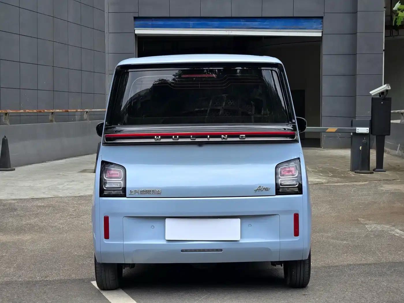 Wuling Air ev Clear Sky 2023 Model, Four-Seat Standard Edition — миниатюра 12