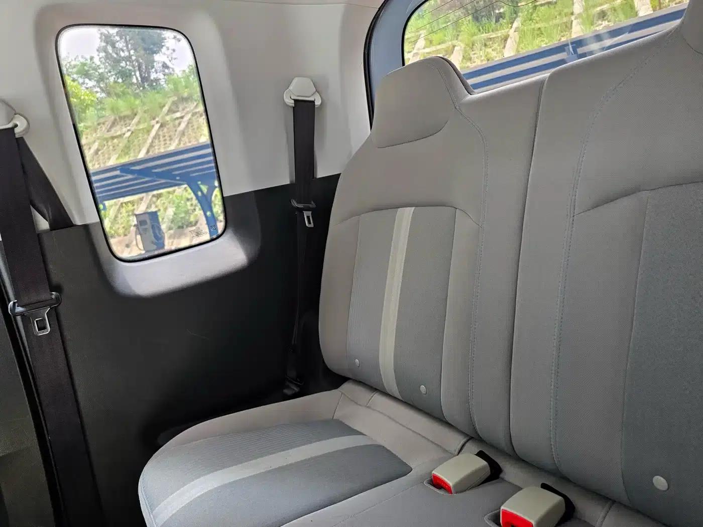 Wuling Air ev Clear Sky 2023 Model, Four-Seat Standard Edition — миниатюра 9