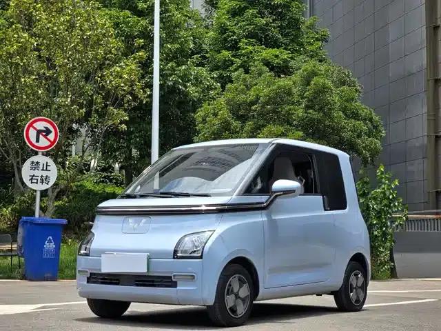 Wuling Air ev Clear Sky 2023 Model, Four-Seat Standard Edition