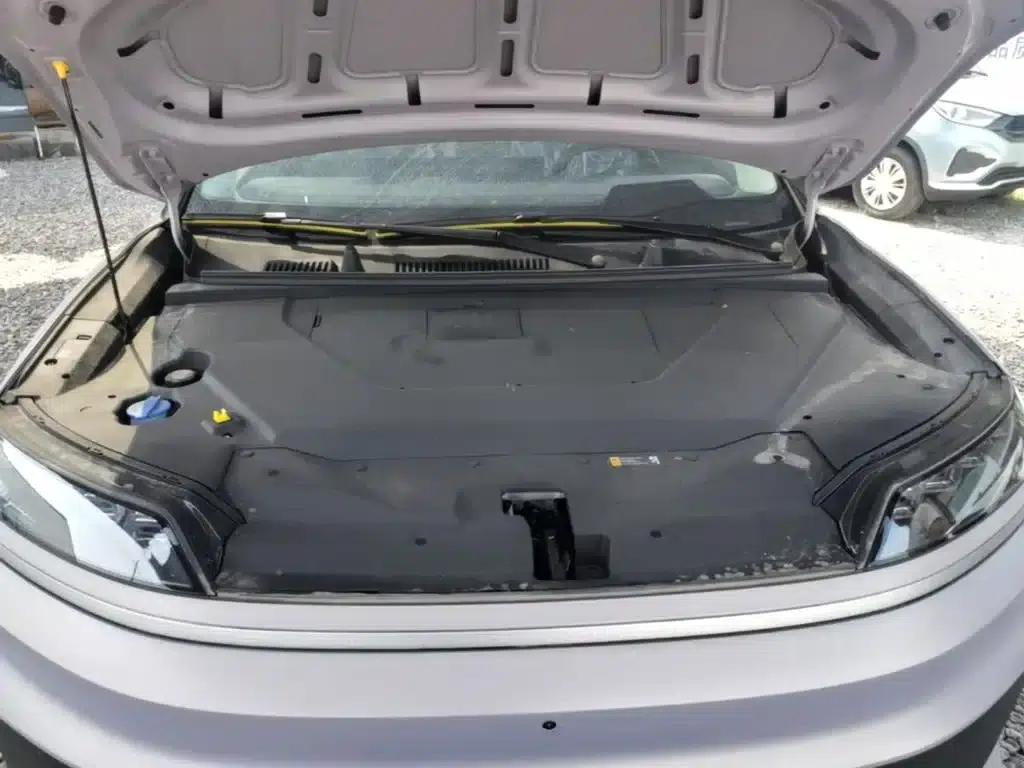 EO Yiou 2025 Two-Wheel Drive SMART Edition 64.2kWh — миниатюра 20