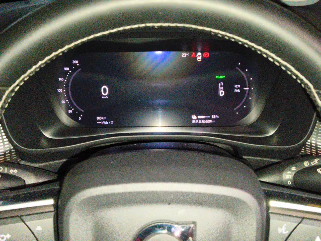 Volvo XC40 New Energy 2021 P8 Pure Electric All-Wheel Drive Smart Luxury Sport Edition — миниатюра 11