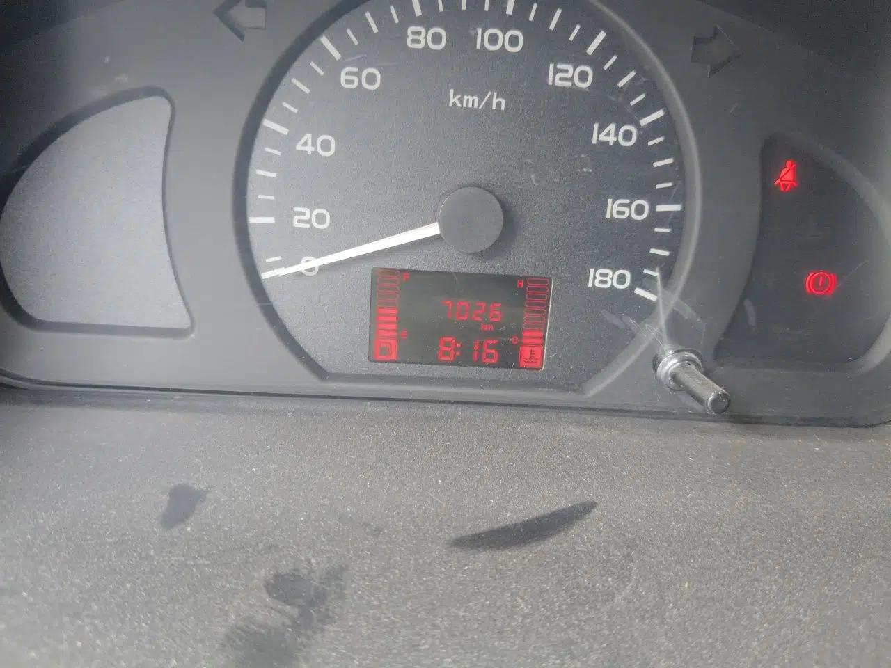 Wuling Rongguang S 2022 1.2L Basic Edition Enclosed-Window Vehicle 2 Seats LSI — миниатюра 12