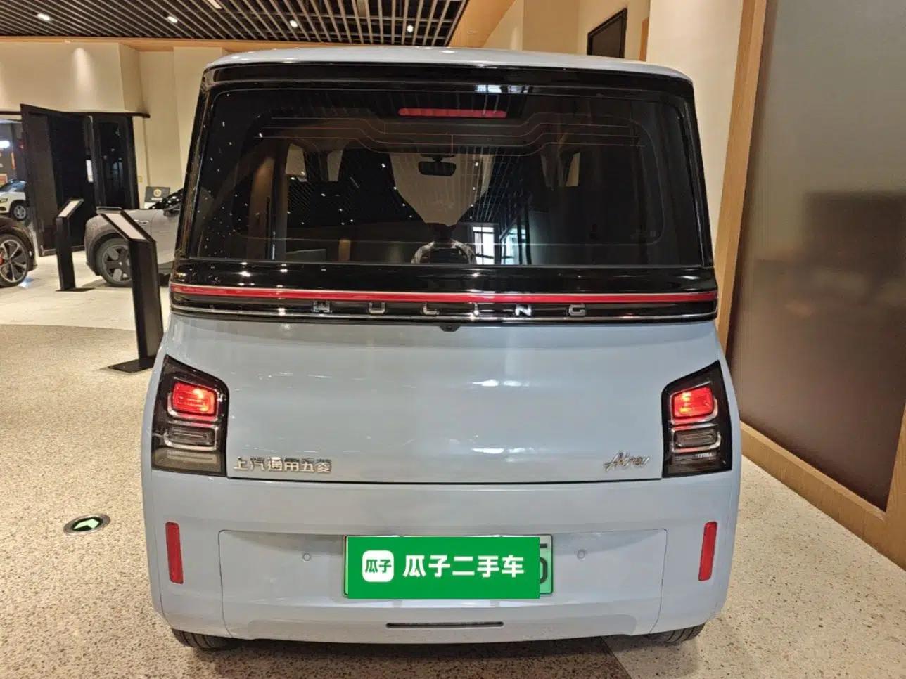 Wuling Air ev 2023 - Four Seats - Standard Edition — миниатюра 5