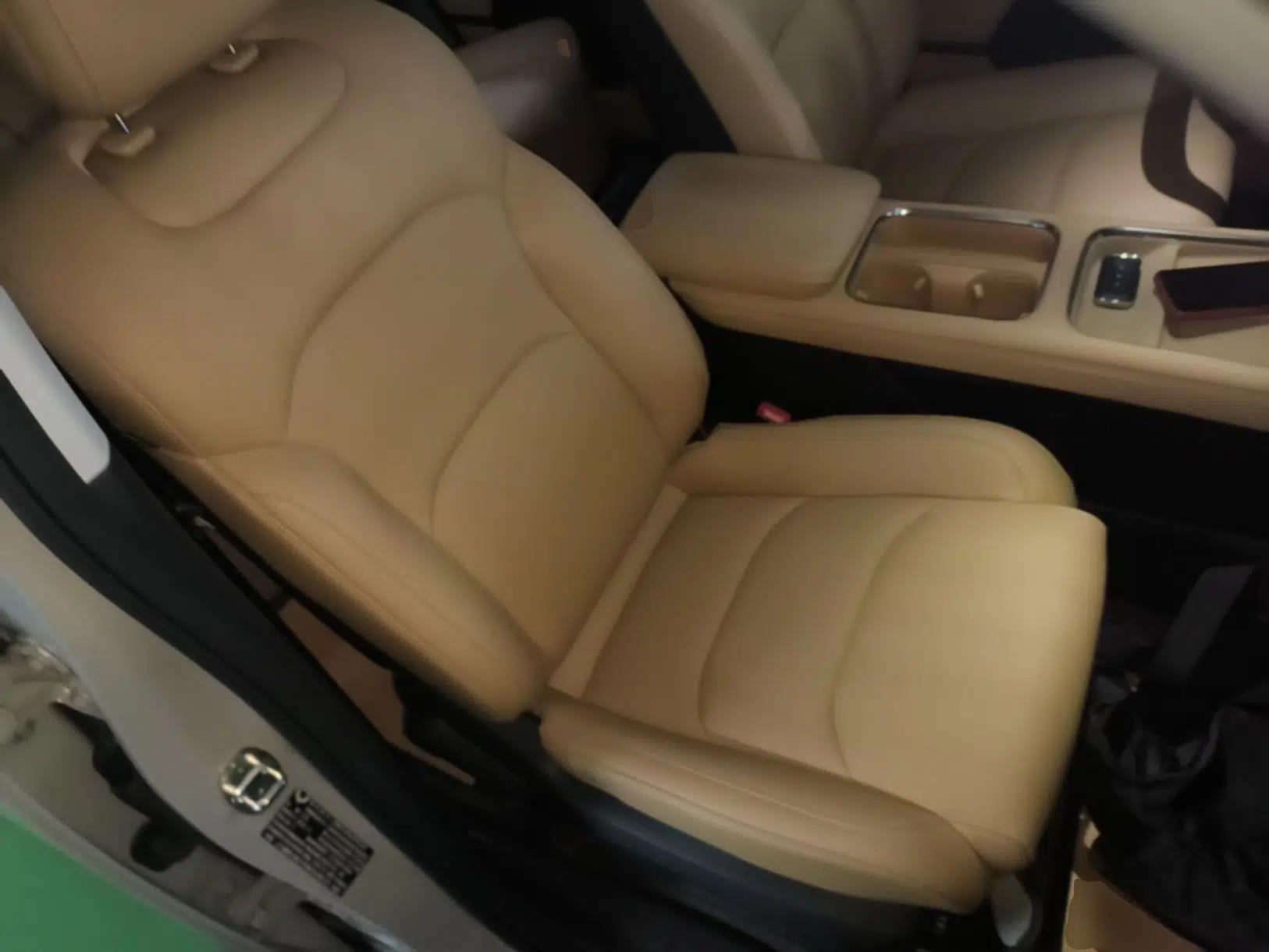 Wuling Xingguang 560 New Energy 2026 Model, Plug-in Hybrid, 125 km, Luxury Version — миниатюра 19