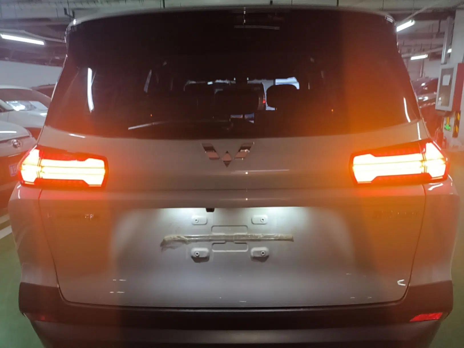Wuling Xingguang 560 New Energy 2026 Model, Plug-in Hybrid, 125 km, Luxury Version — миниатюра 5