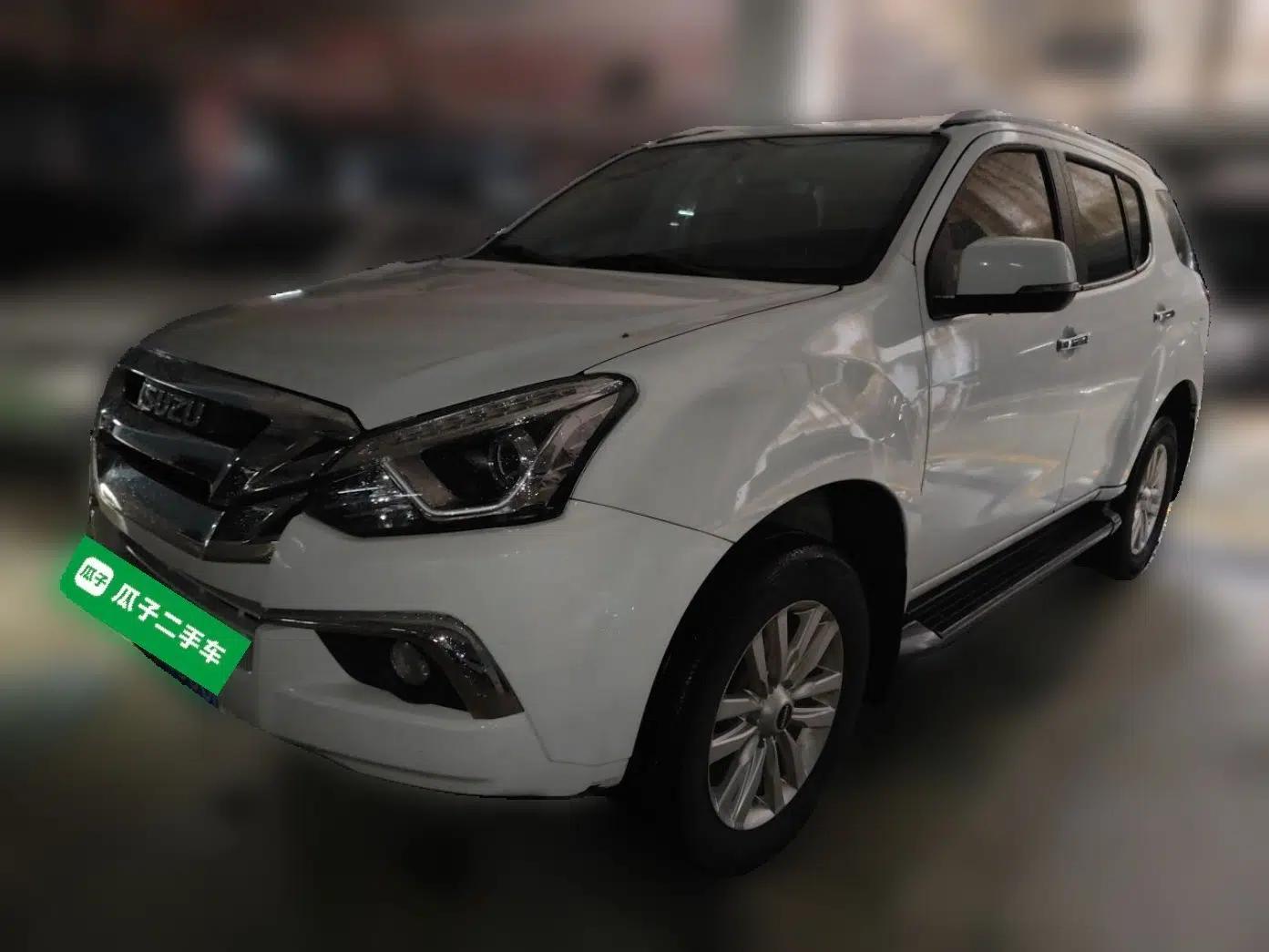 Isuzu mu-X 2020 1.9T Diesel Automatic 2WD Jingyue Edition 7 Seats China VI Standard — миниатюра 1