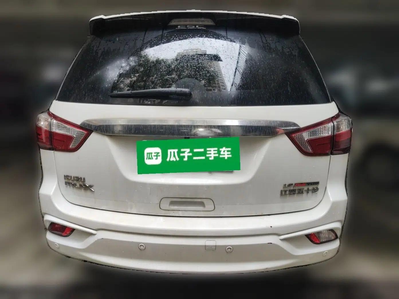 Isuzu mu-X 2020 1.9T Diesel Automatic 2WD Jingyue Edition 7 Seats China VI Standard — миниатюра 5