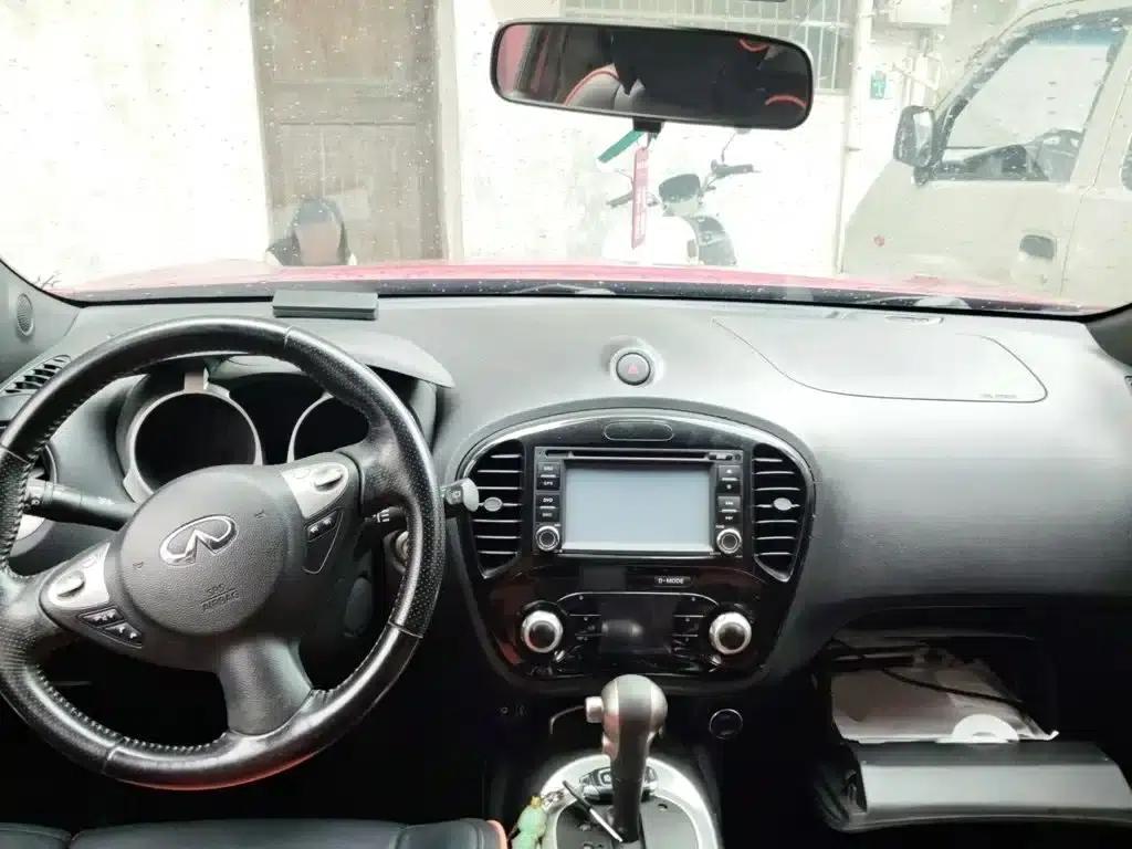 Infiniti ESQ 2014 1.6L Sporty Edition — миниатюра 13