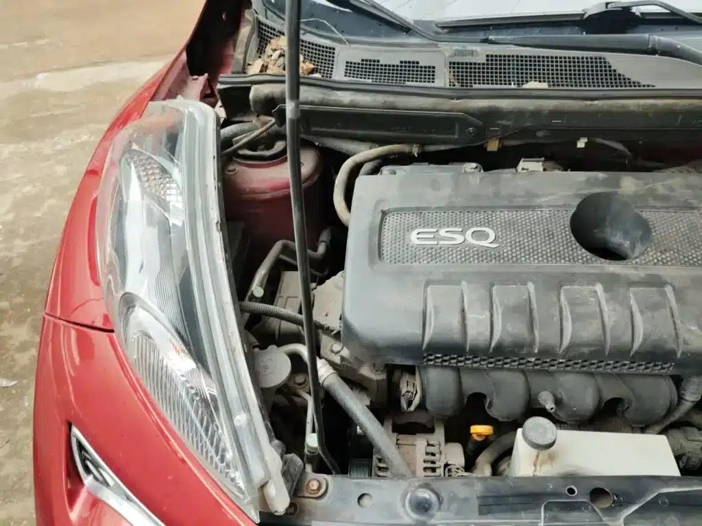Infiniti ESQ 2014 1.6L Sporty Edition — миниатюра 21