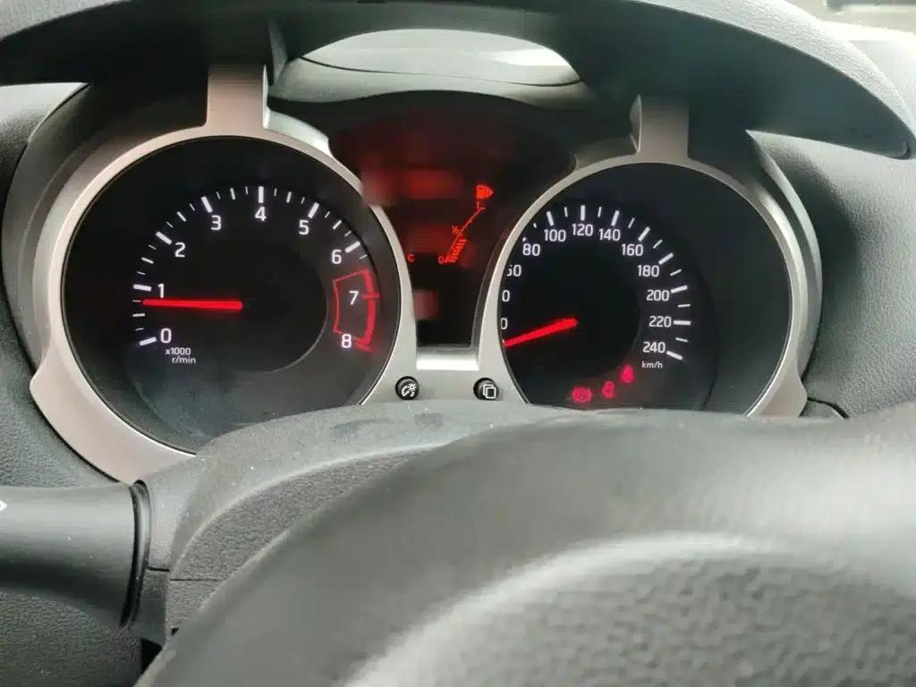 Infiniti ESQ 2014 1.6L Sporty Edition — миниатюра 4