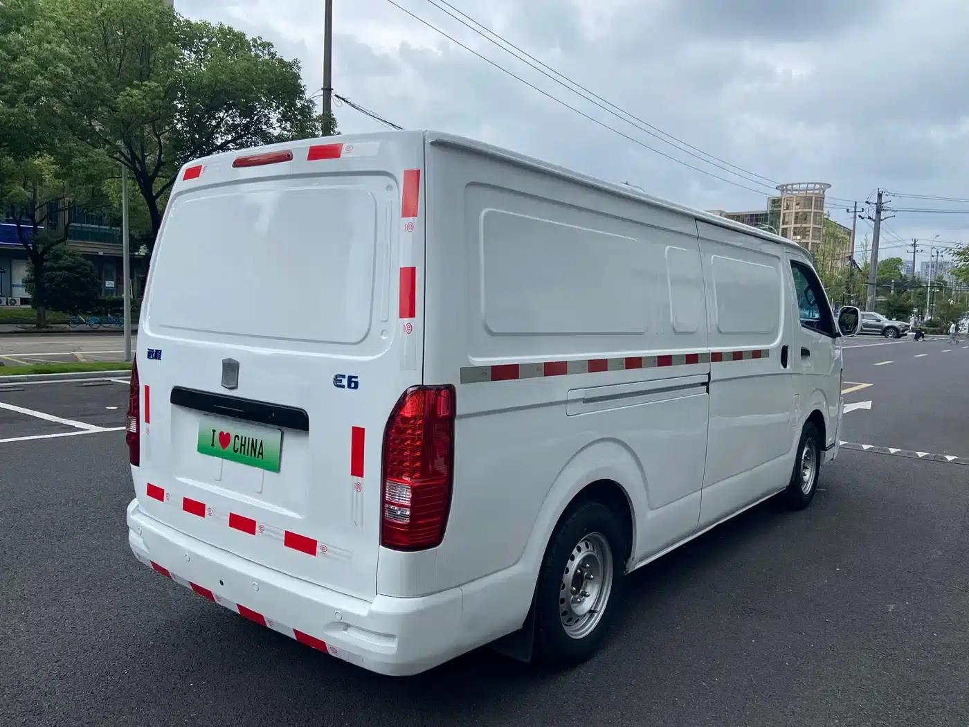 CATL E6 2020 model van, low-roof, 1365kg payload, high-capacity battery pack from CATL. — миниатюра 13
